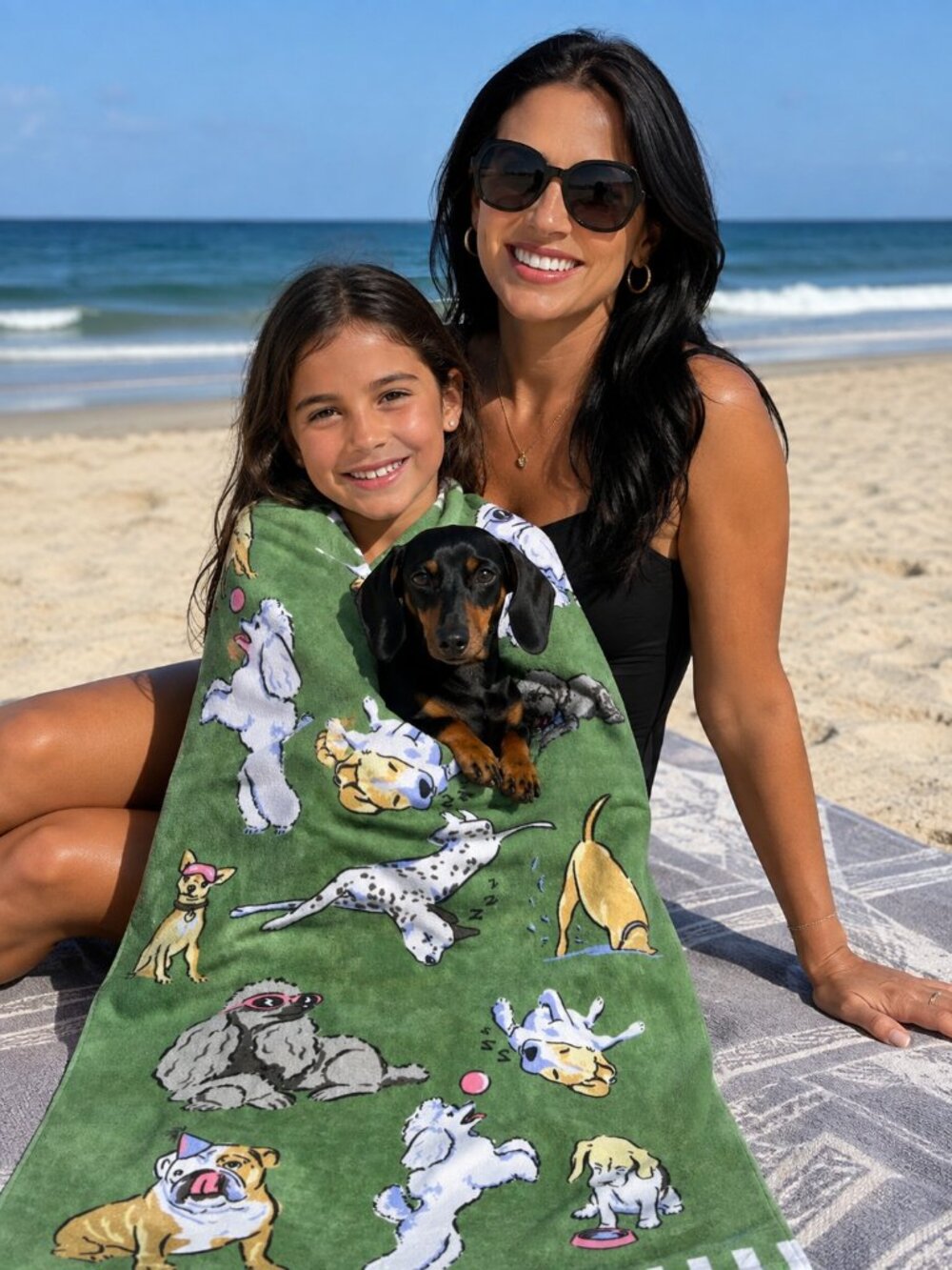NWT - Vera Bradley Beach Towel - Dog Park